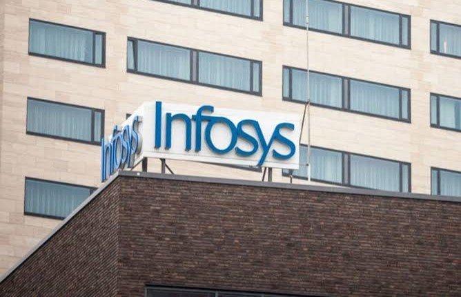 Infosys Delivers Higher Bonuses Following Business Uptick